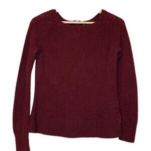 American Eagle Outfitters purple sweater with back zipper